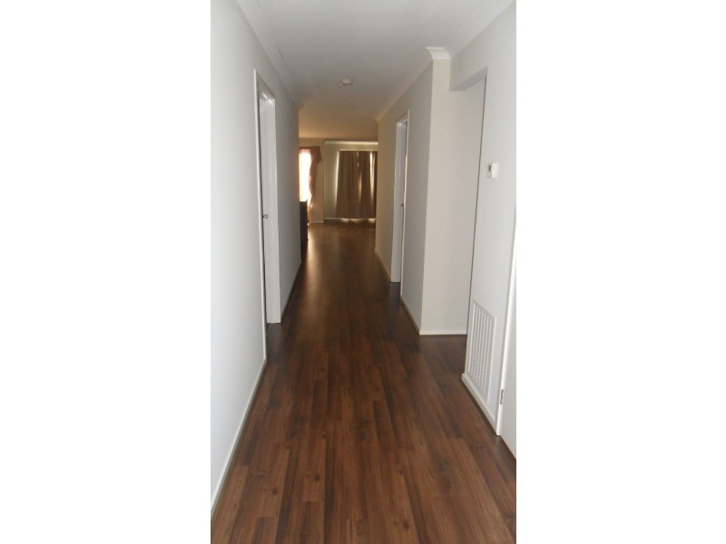 22 Carissa Road, Brookfield VIC 3338