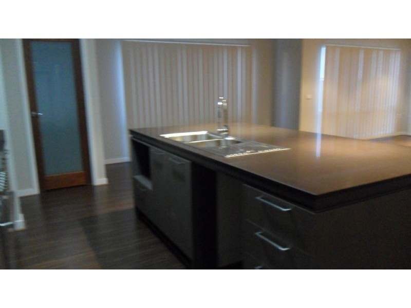 28 Carissa Road, Brookfield VIC 3338