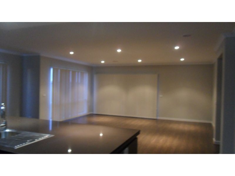 28 Carissa Road, Brookfield VIC 3338