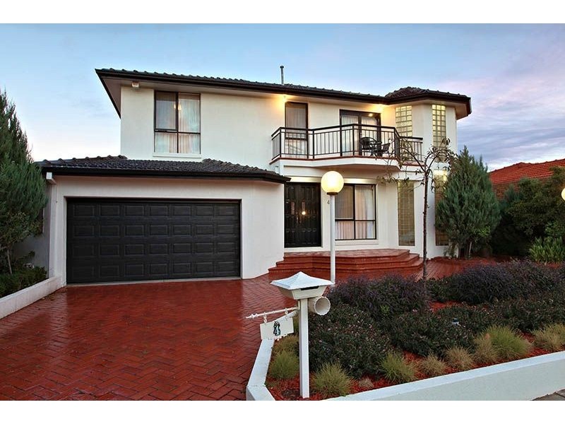 4 Tiffany Court, Keilor VIC 3036