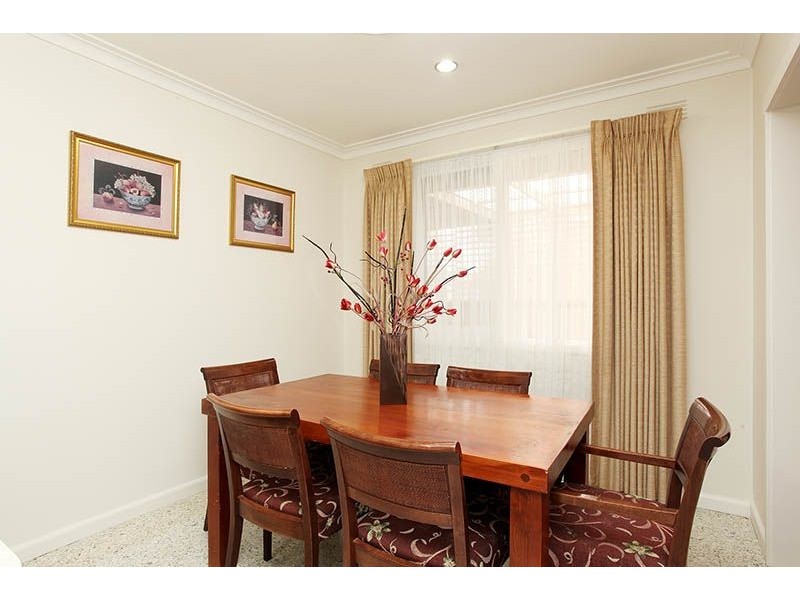 69 Stradbroke Drive, St Albans VIC 3021