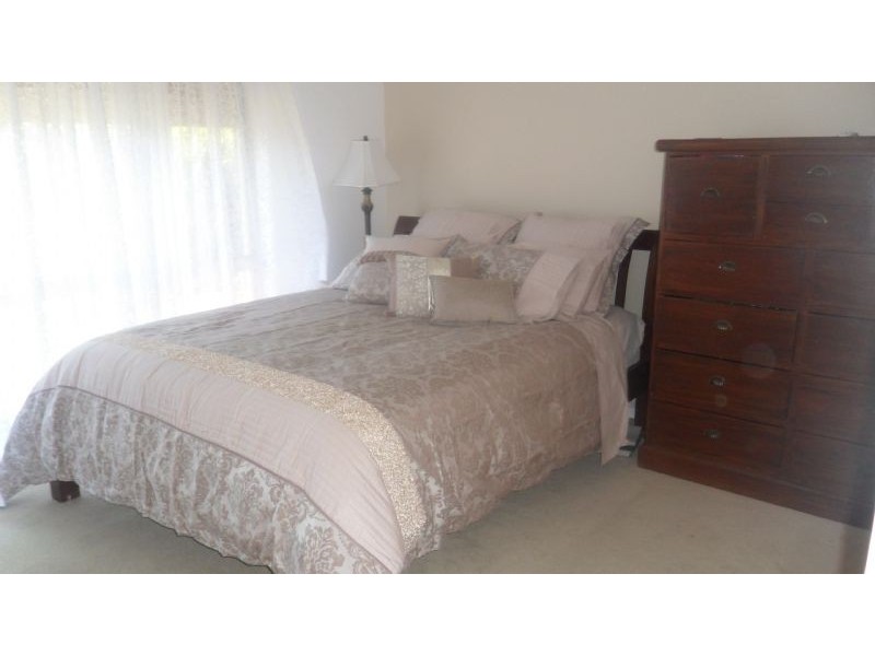 9 Kiev Walk, Delahey VIC 3037