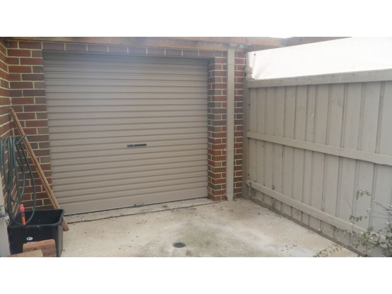 1/48 Trickey Avenue, Sydenham VIC 3037