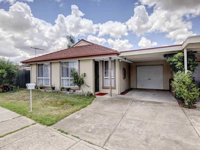 11 Charles Court, Sydenham VIC 3037