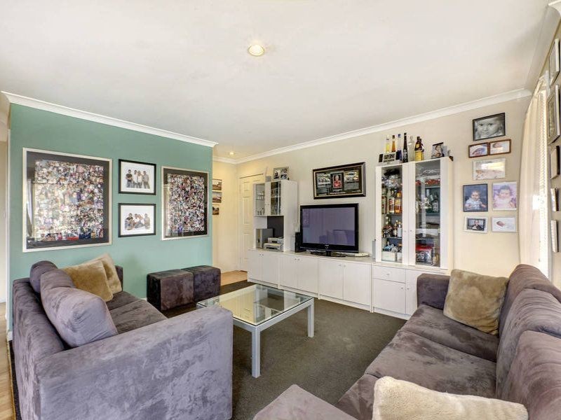 11 Charles Court, Sydenham VIC 3037
