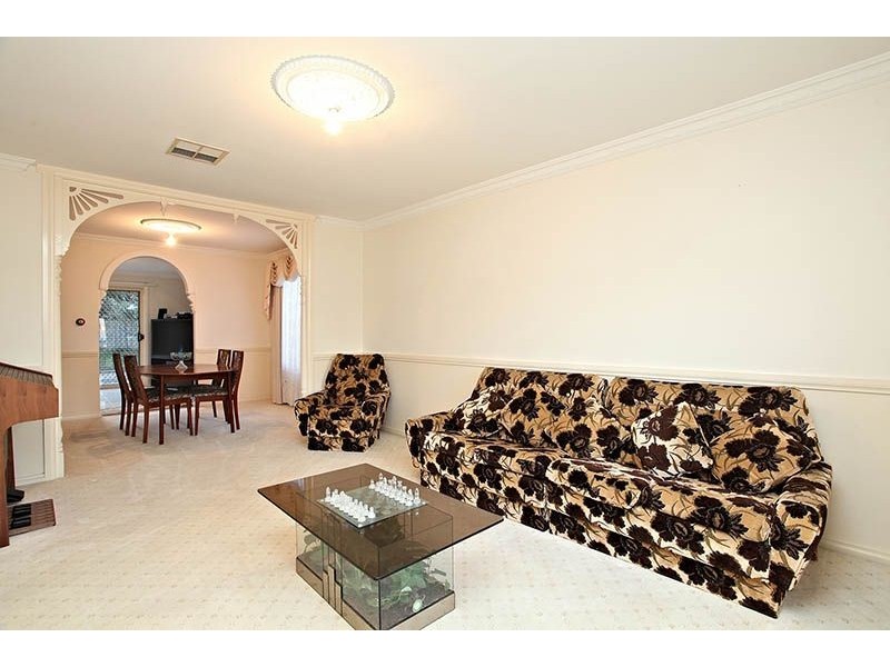 3 Sandpiper Drive, Taylors Lakes VIC 3038