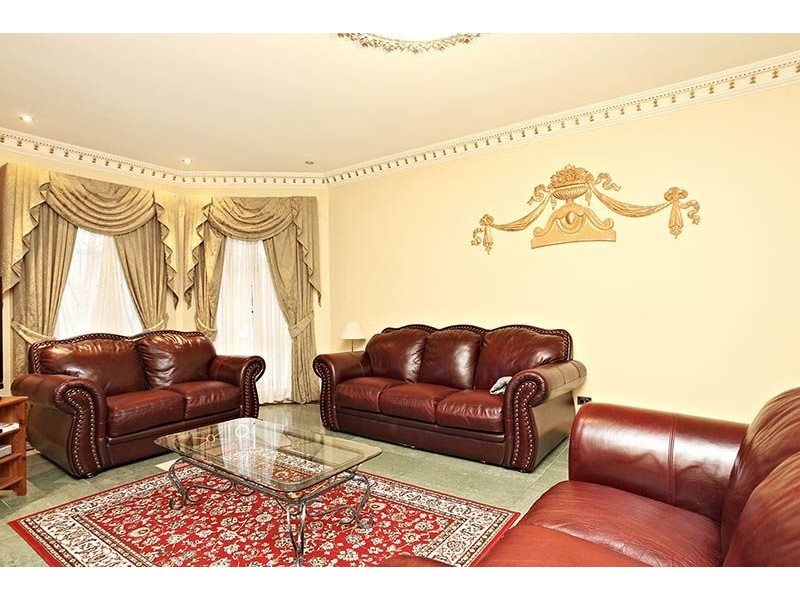 37 Australia Drive, Taylors Lakes VIC 3038