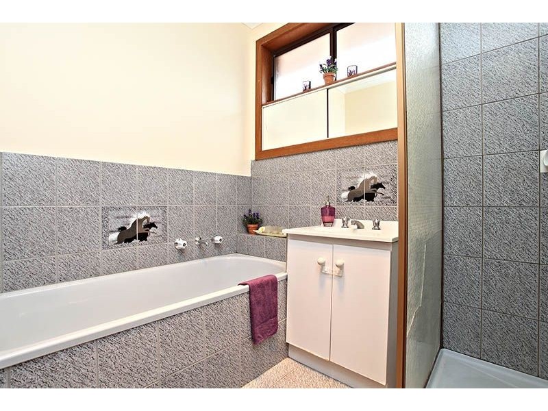 2 Sirius Court, Keilor Downs VIC 3038