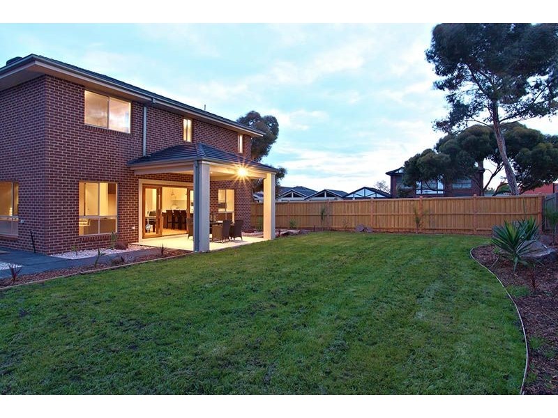 1 Wolviston Avenue, Hillside VIC 3037