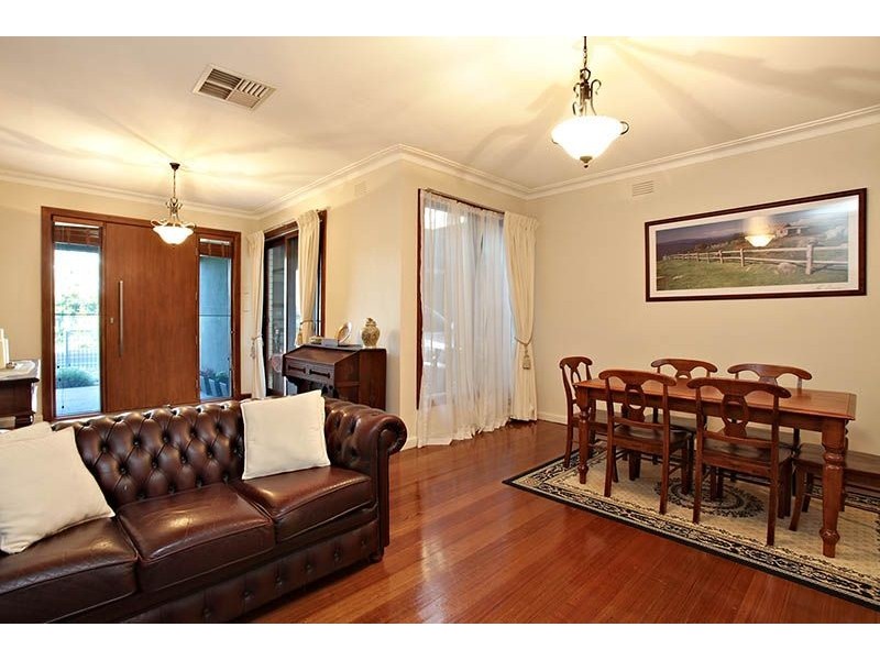 9 Gerona Court, Keilor VIC 3036