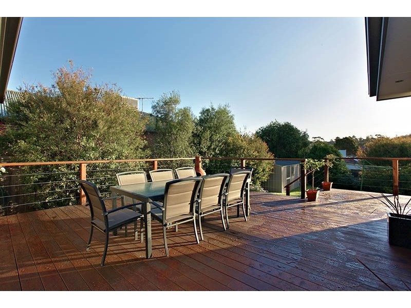9 Gerona Court, Keilor VIC 3036