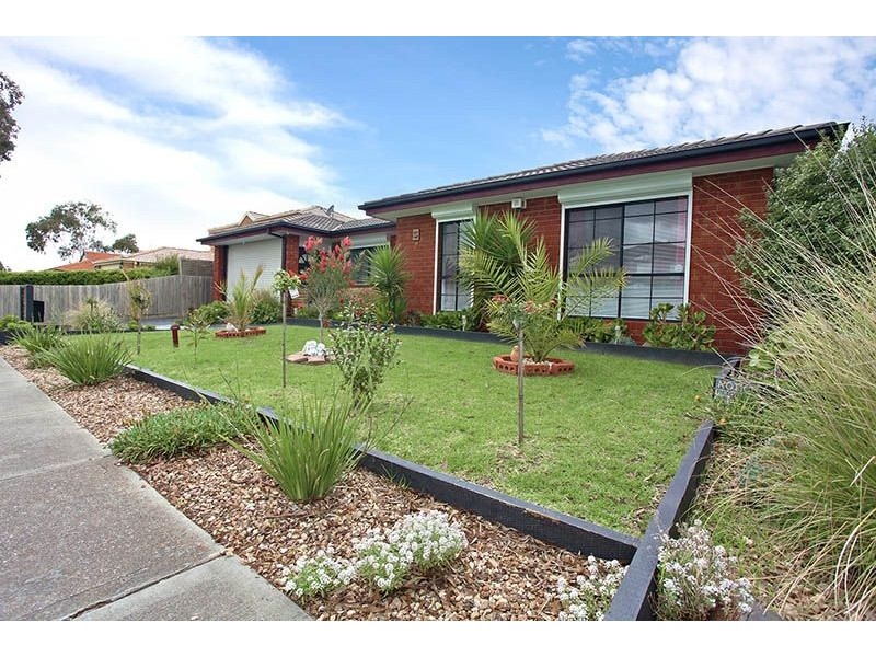 5 Catherine Drive, Hillside VIC 3037