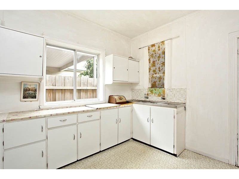 32 Walter Street, Ascot Vale VIC 3032