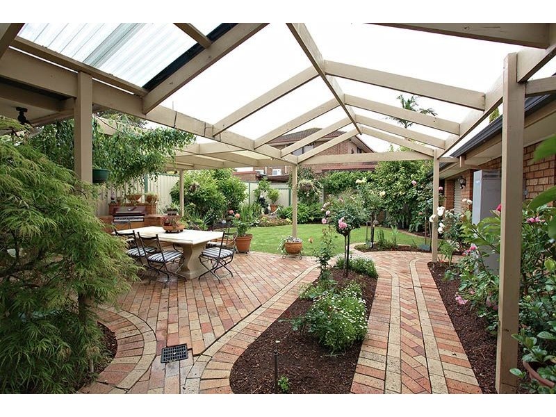 4 Apollo Road, Taylors Lakes VIC 3038