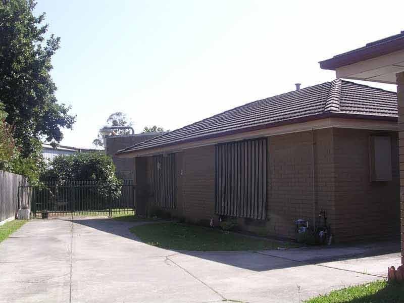 3/121 Clarendon, Cranbourne VIC 3977
