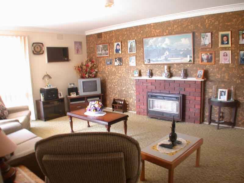 1 Canterbury Street, Cranbourne VIC 3977