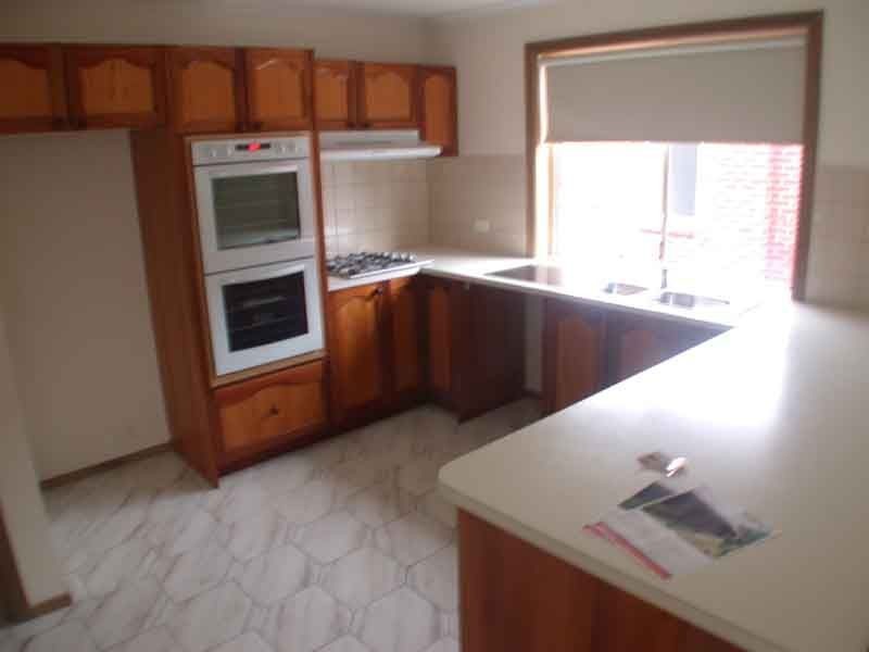 Cranbourne VIC 3977