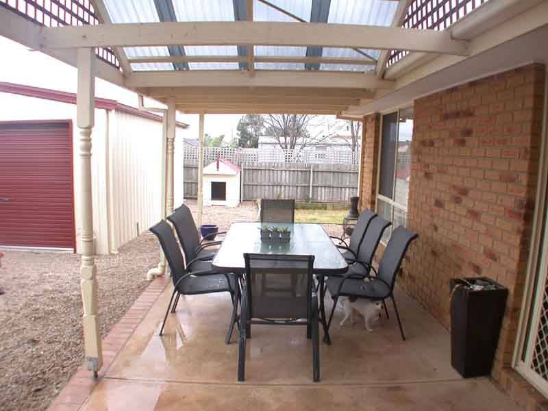 24 Montrose Way, Cranbourne VIC 3977