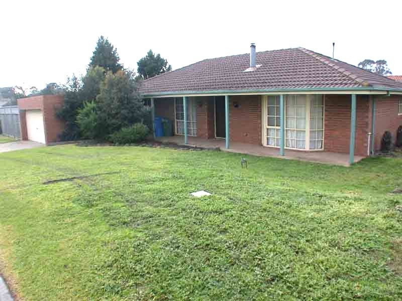 10 Diosma Court , Cranbourne North VIC 3977