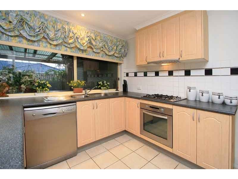 65 Central Parkway , Cranbourne VIC 3977