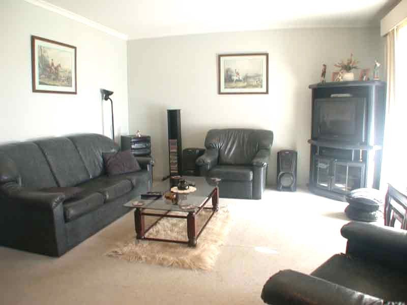 Cranbourne North VIC 3977