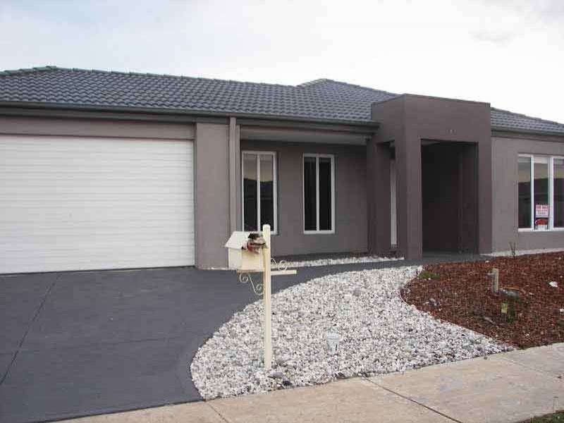 67 PHOENIX AVENUE , Cranbourne VIC 3977