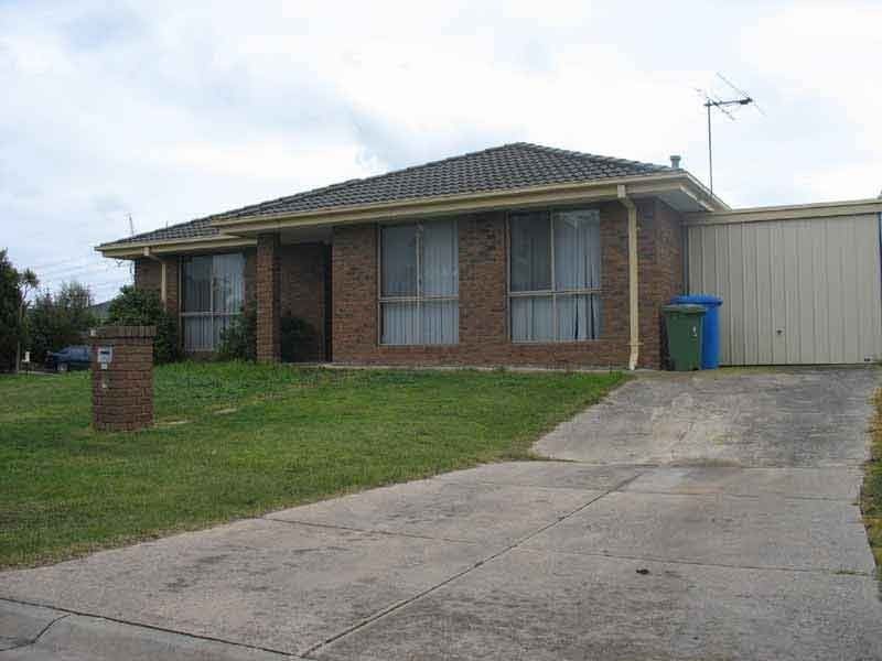 1A WILLS COURT, Cranbourne North VIC 3977