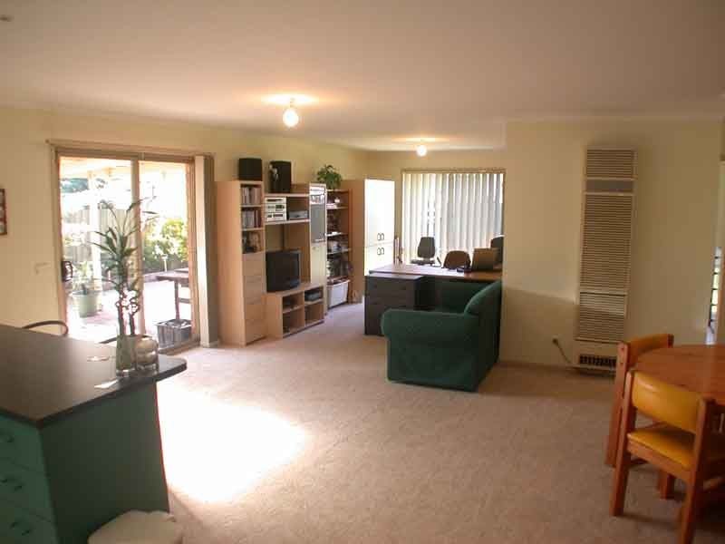 Cranbourne North VIC 3977