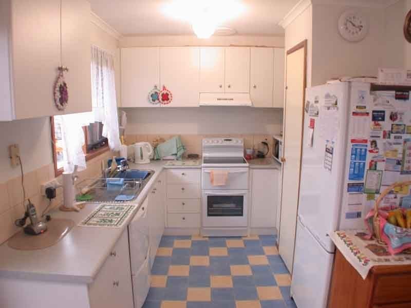 34 Gipps Crescent , Cranbourne North VIC 3977