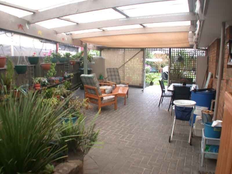 34 Gipps Crescent , Cranbourne North VIC 3977