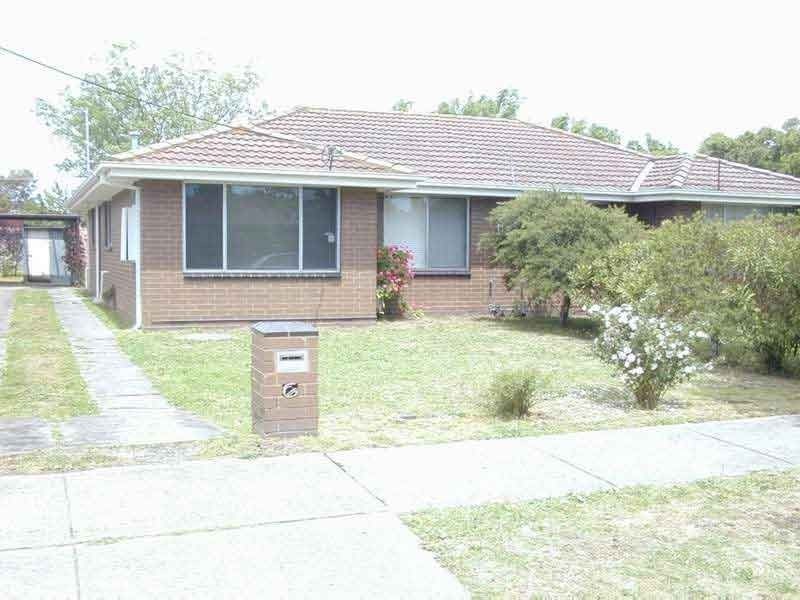 1/10 ALEXANDER STREET, Cranbourne VIC 3977