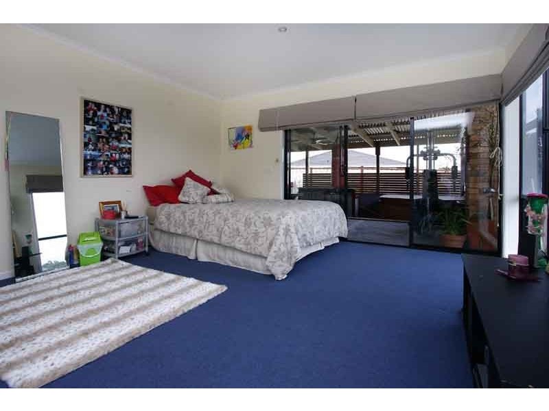 Blind Bight VIC 3980