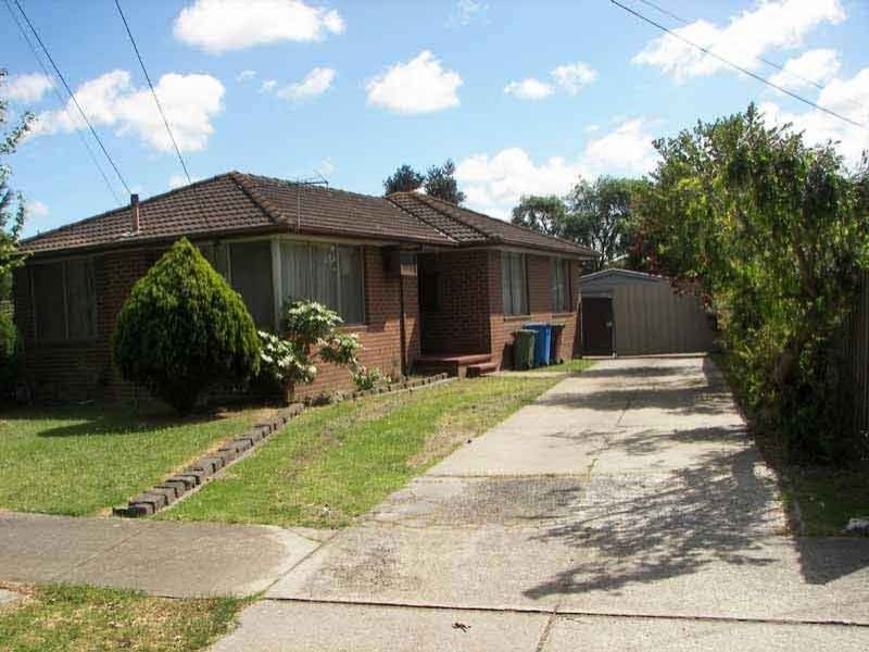 72 Circle Drive, Cranbourne VIC 3977