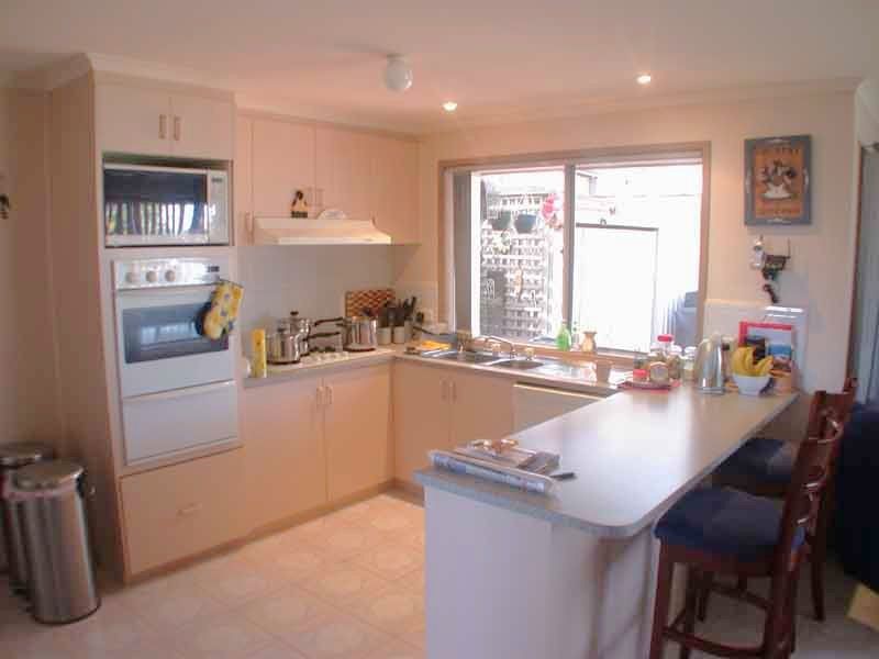 64 Hamilton Drive , Cranbourne North VIC 3977