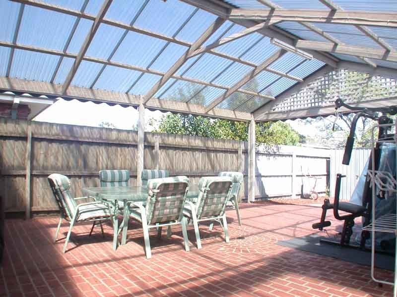 64 Hamilton Drive , Cranbourne North VIC 3977