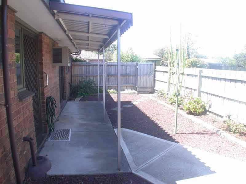 1/15 Tucker Street, Cranbourne VIC 3977