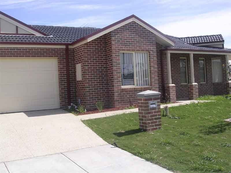 1 Cusack Way, Lynbrook VIC 3975