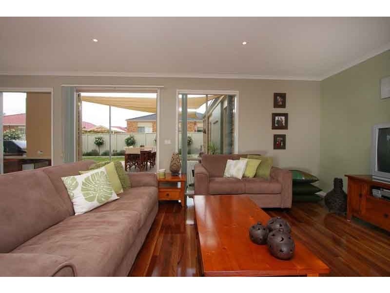 Cranbourne East VIC 3977