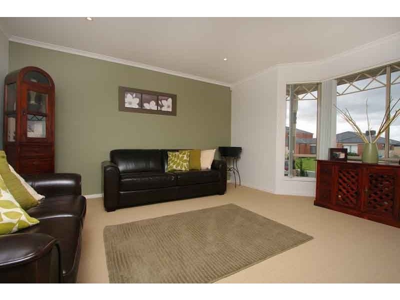 Cranbourne East VIC 3977