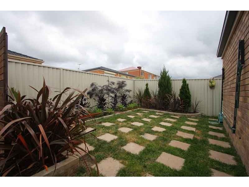 Cranbourne East VIC 3977