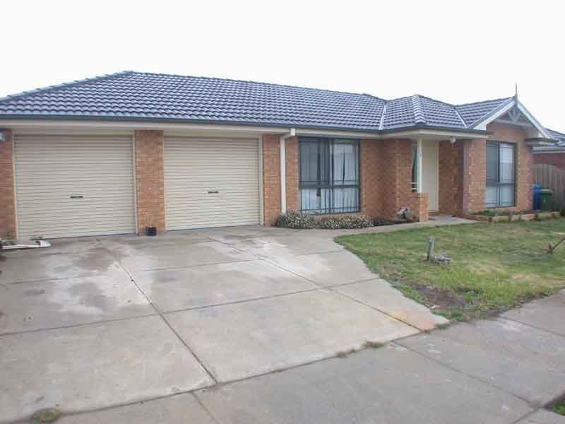 Cranbourne VIC 3977