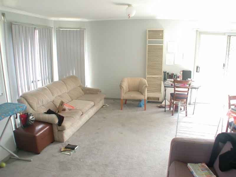 2/20 McGuigan Drive, Cranbourne VIC 3977