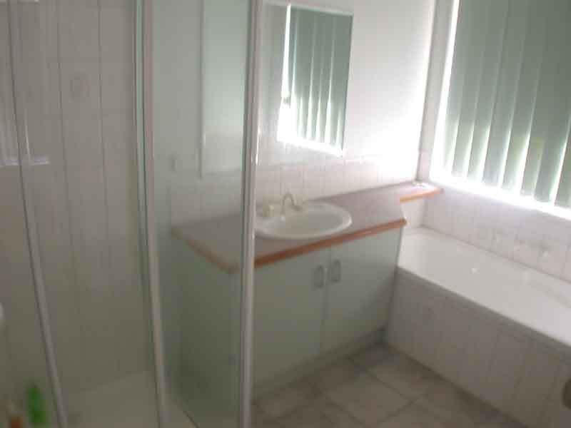 Cranbourne North VIC 3977