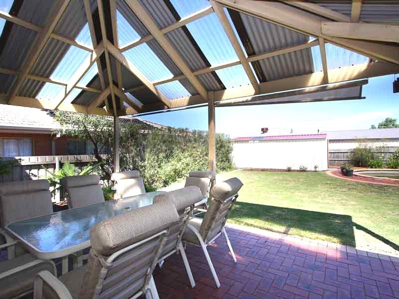 Cranbourne North VIC 3977