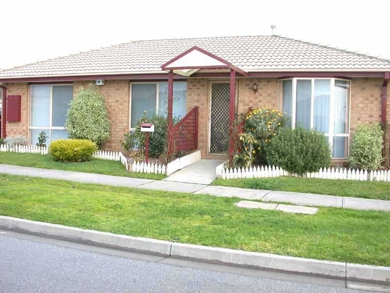 20 Marnie Drive, Cranbourne VIC 3977