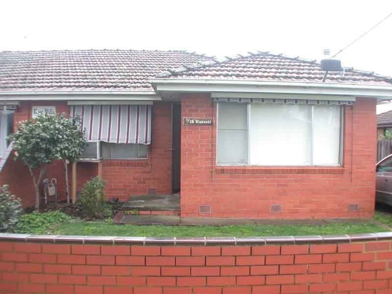 3/18 Russel Street, Cranbourne VIC 3977