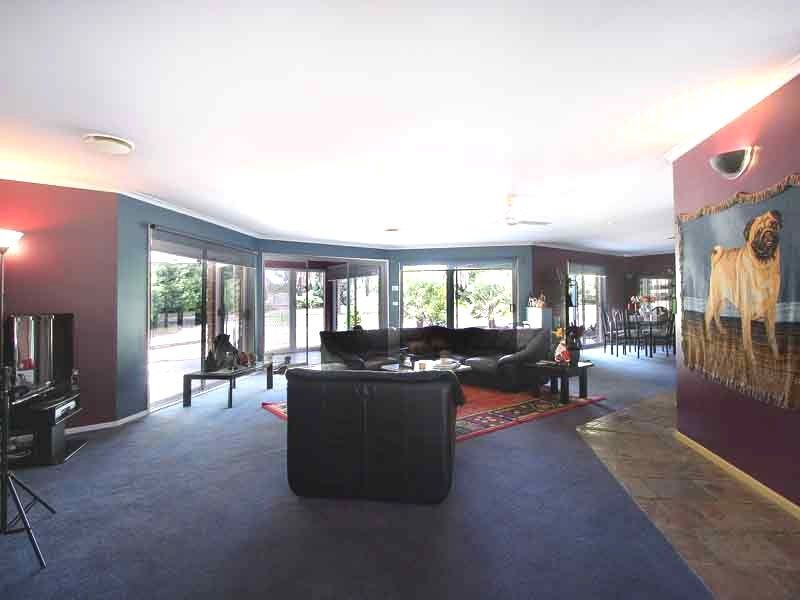 Cranbourne VIC 3977