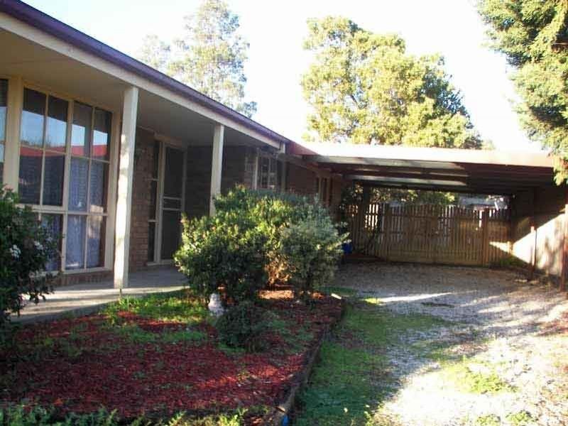 7 WALNUT COURT, Cranbourne North VIC 3977