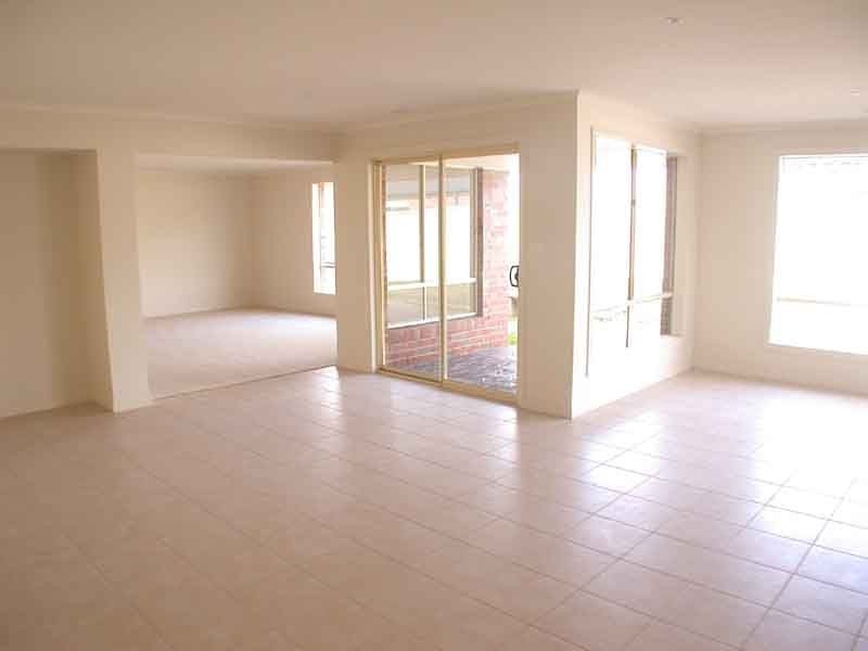 Cranbourne VIC 3977