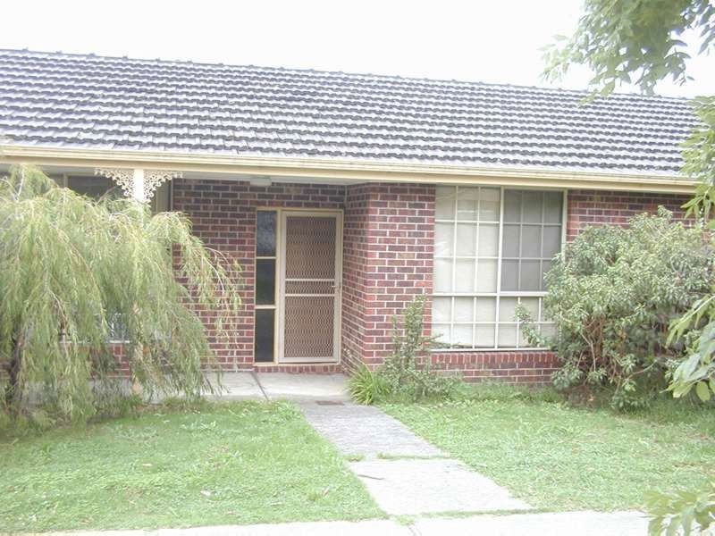 1/175 Sladen Street, Cranbourne VIC 3977